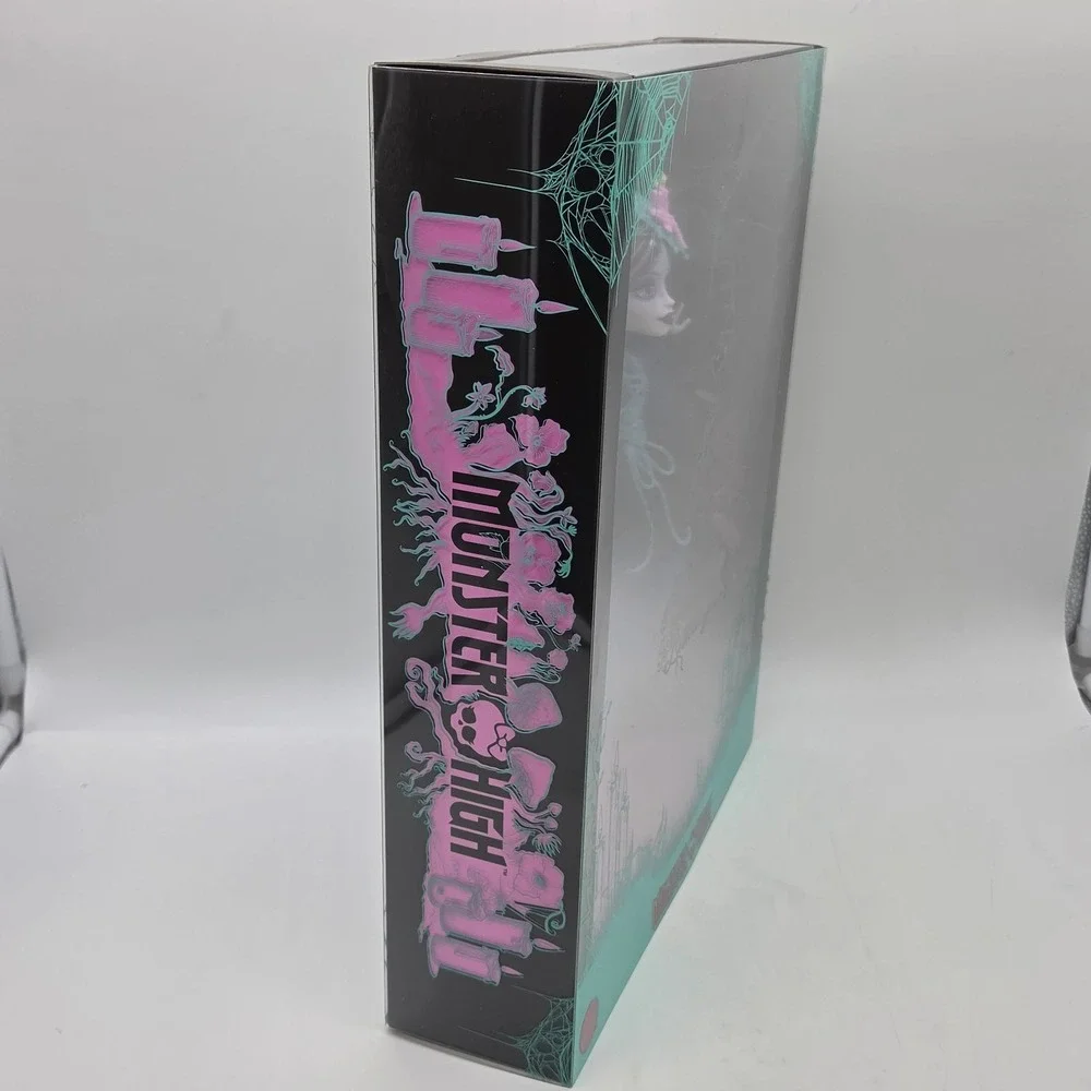 NEW Monster High Designer Series LENORE LOOMINGTON Doll With Mattel Shipper Box